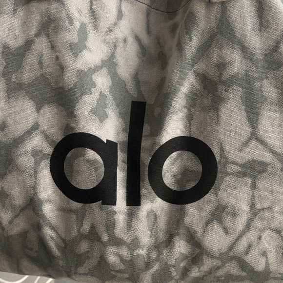 ALO Gray Patterned Tote Bag with Black Logo (New) - Picture 3 of 6